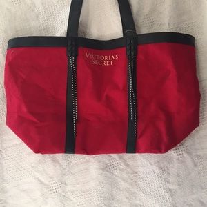 Victoria’s Secret tote